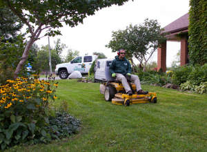 Commercial-Mowing